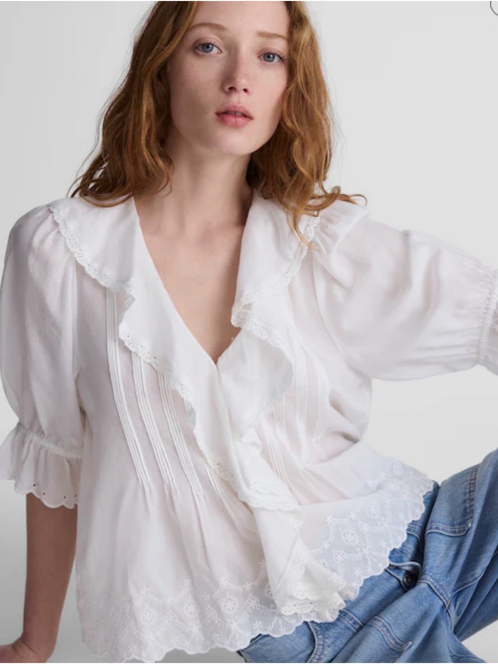 Madewell “The Blaire Top “ White Ruffled V-Neck Lace Trim Blouse